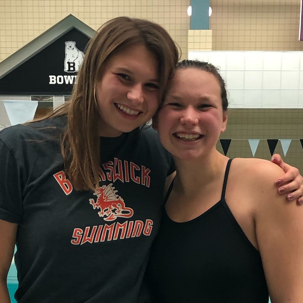 Meet your Posher, Caitlin